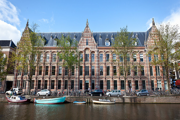 University-of-Amsterdam University-of-Amsterdam