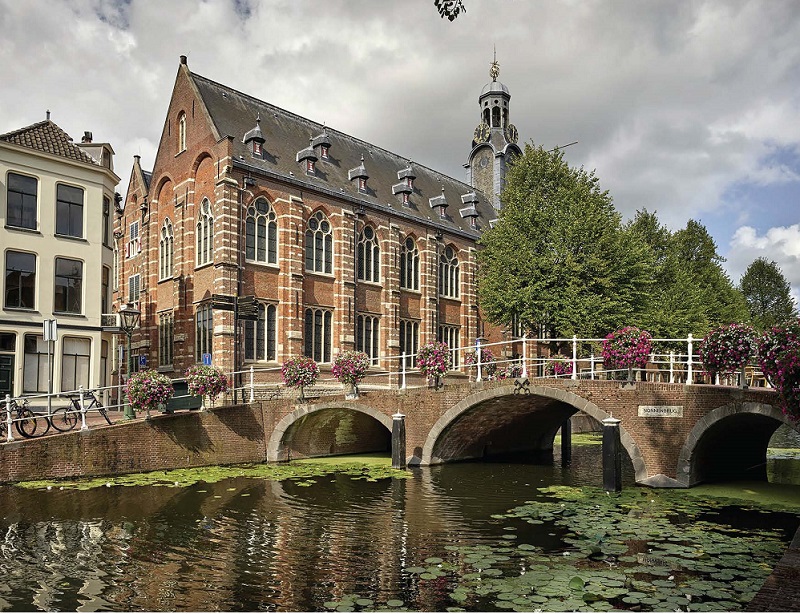 university-of-leiden_page_feature university-of-leiden_page_feature